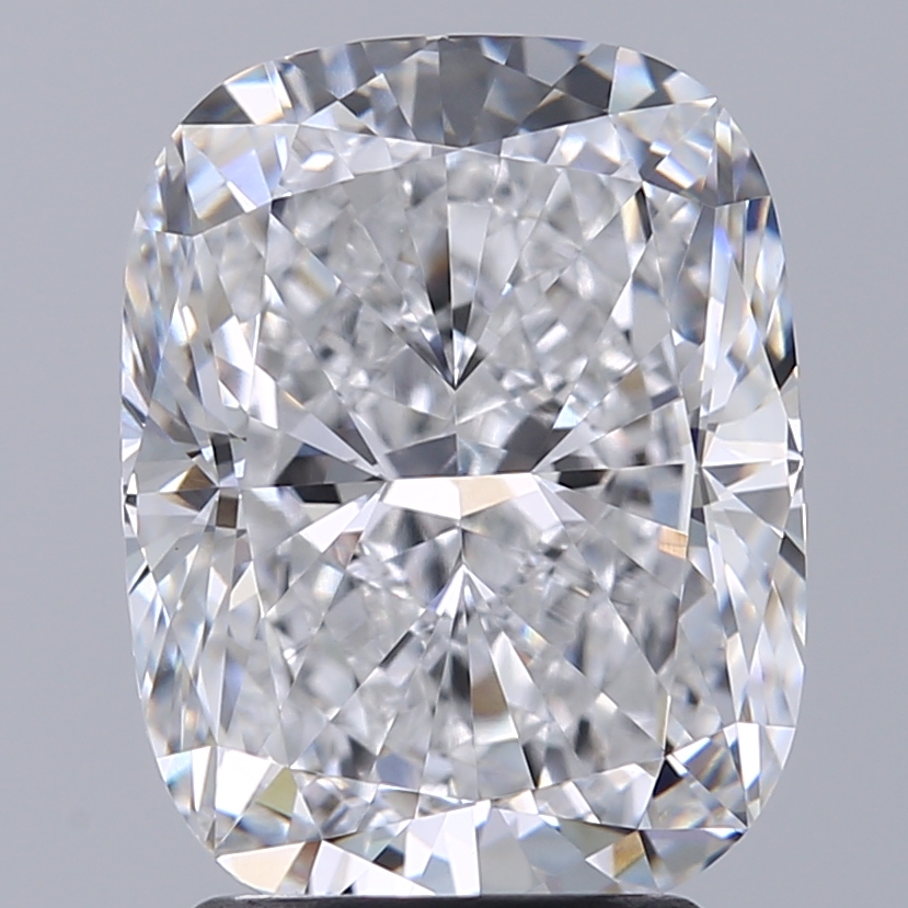 2.74ct Cushion D VVS2 IGI