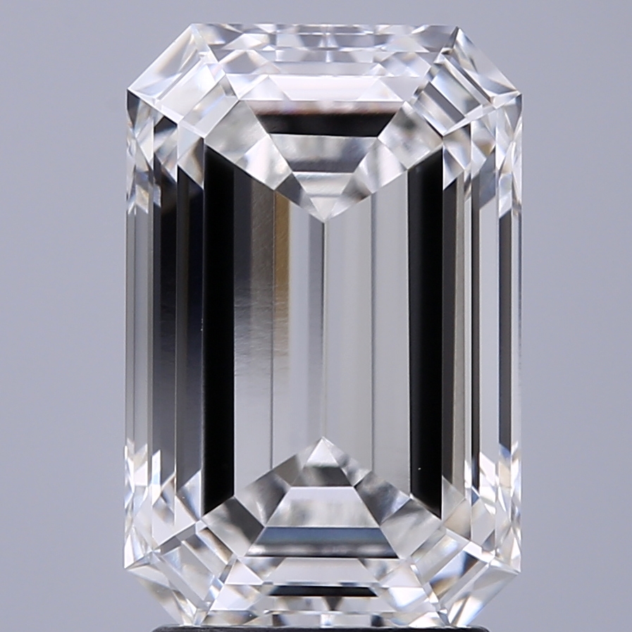 2.79ct Emerald F VVS2 IGI