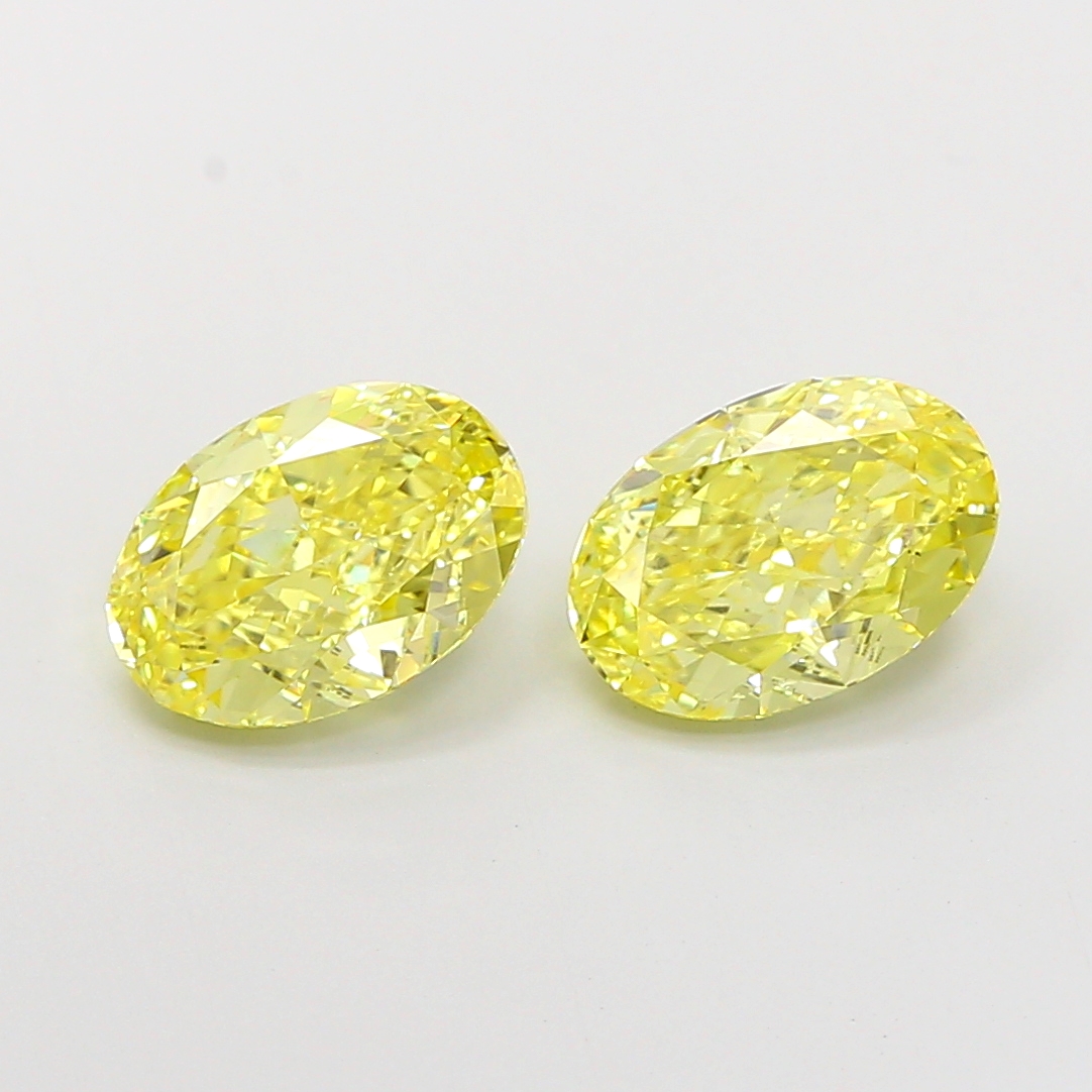 1.73ct Oval Fancy Vivid Yellow VS2 IGI