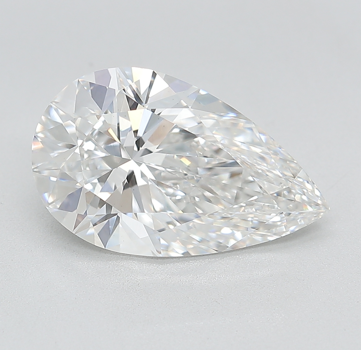 3.94ct Pear E VVS2 IGI