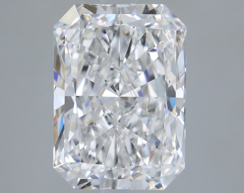 3.03 carat e VS1 EX Cut IGI radiant diamond