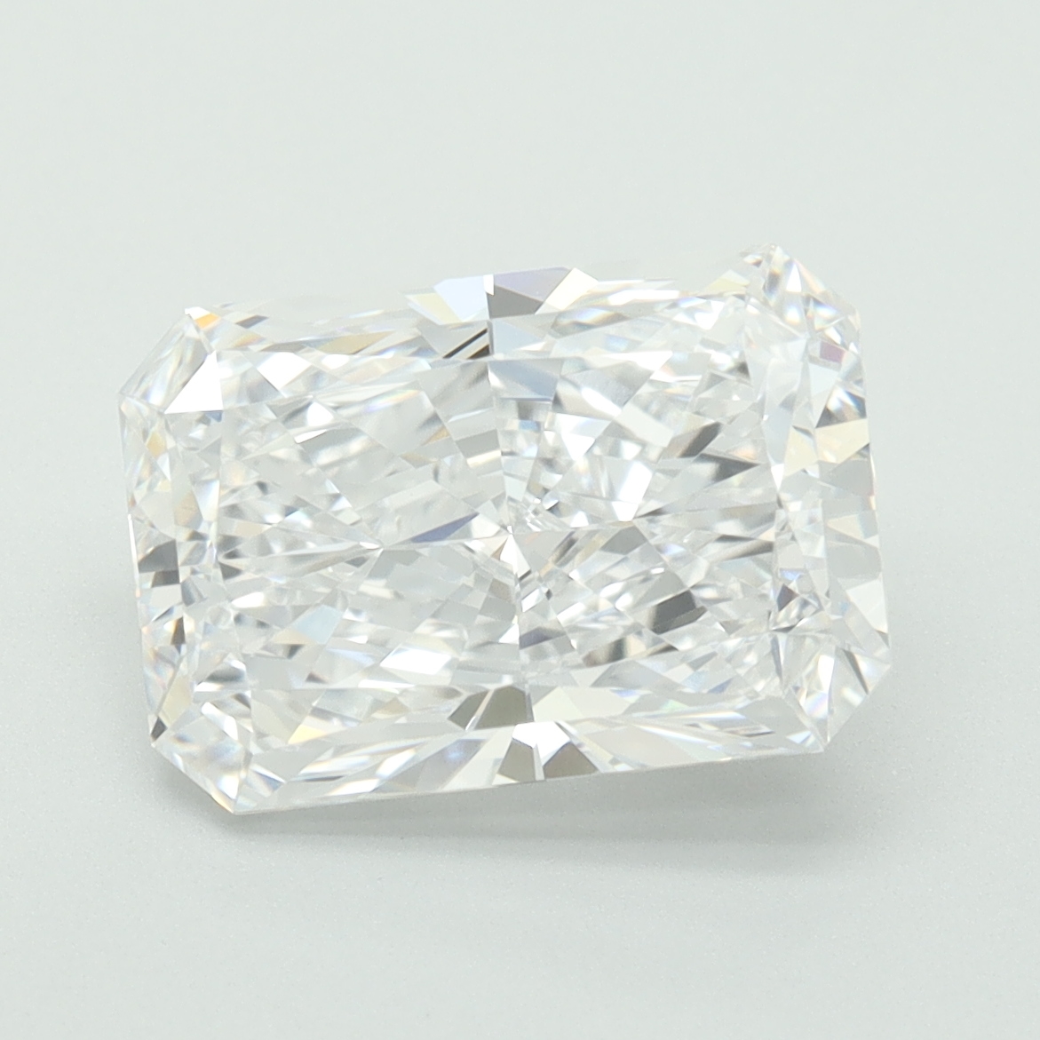 4.02ct Radiant · D · VVS2 · GIA