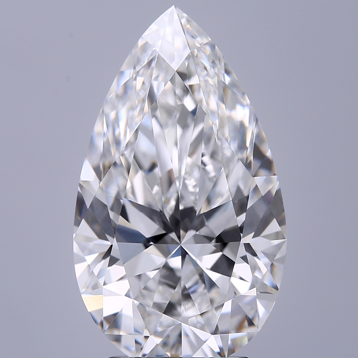 3.87ct Pear D VVS2 IGI