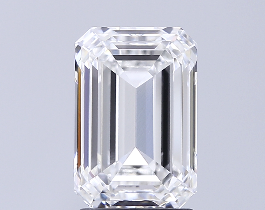 2.71ct Emerald · E · VVS1 · IGI