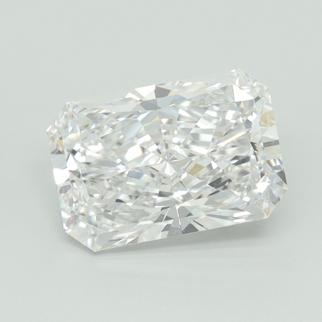 3.09ct Radiant · D · VVS1 · IGI