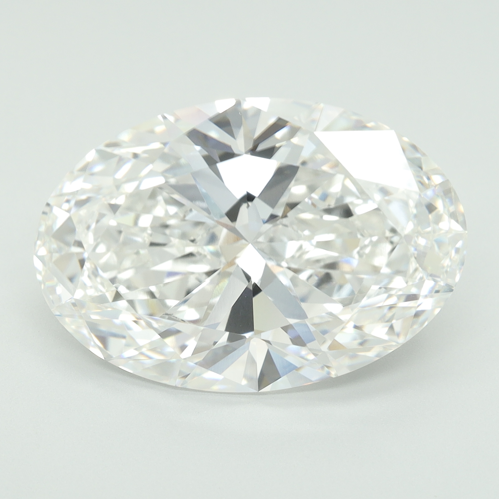 11.09ct Oval F VVS2 IGI