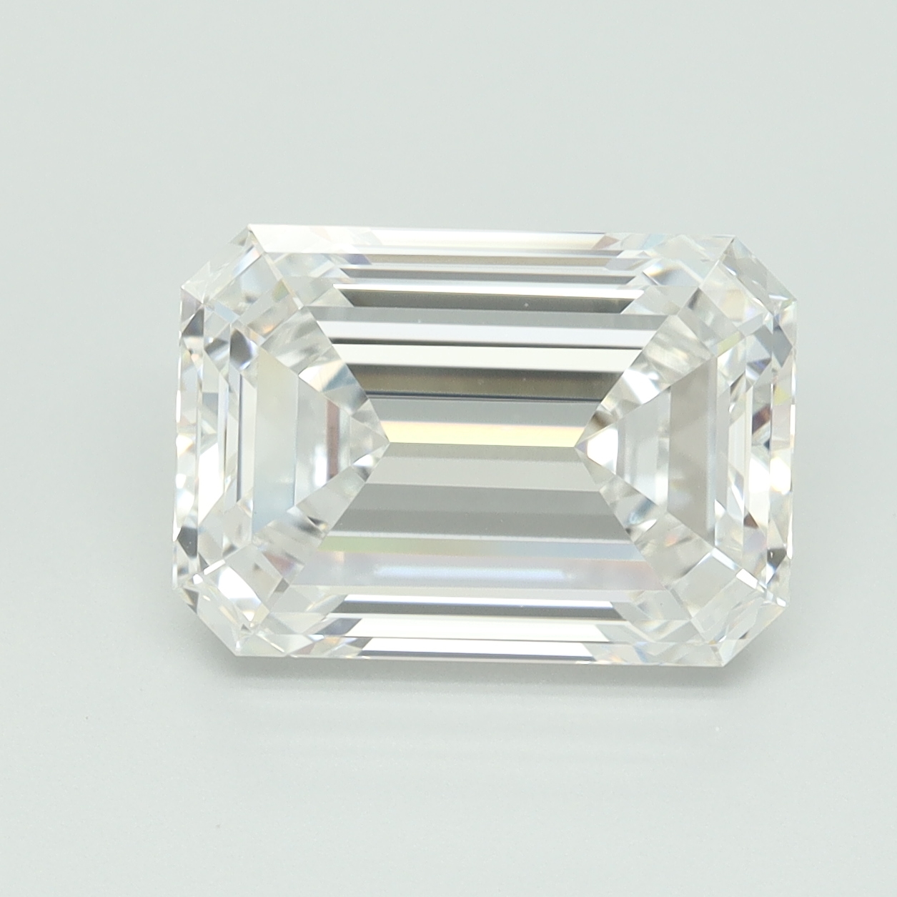 5.07ct Emerald · E · VVS2 · IGI