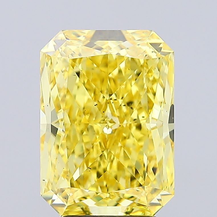 4.09ct Radiant Fancy Vivid Yellow VS2 IGI
