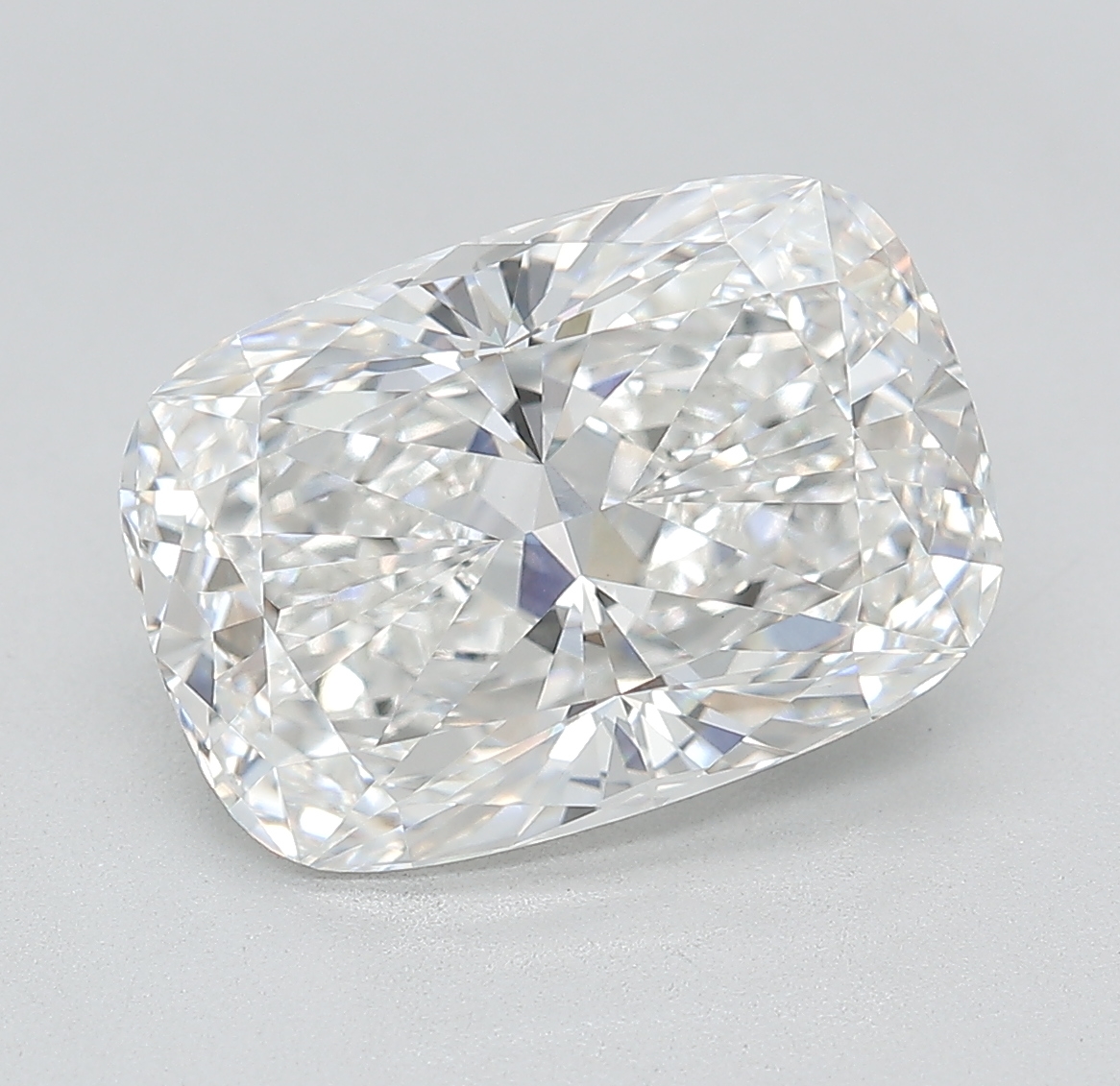 5.19ct Cushion E VVS2 IGI