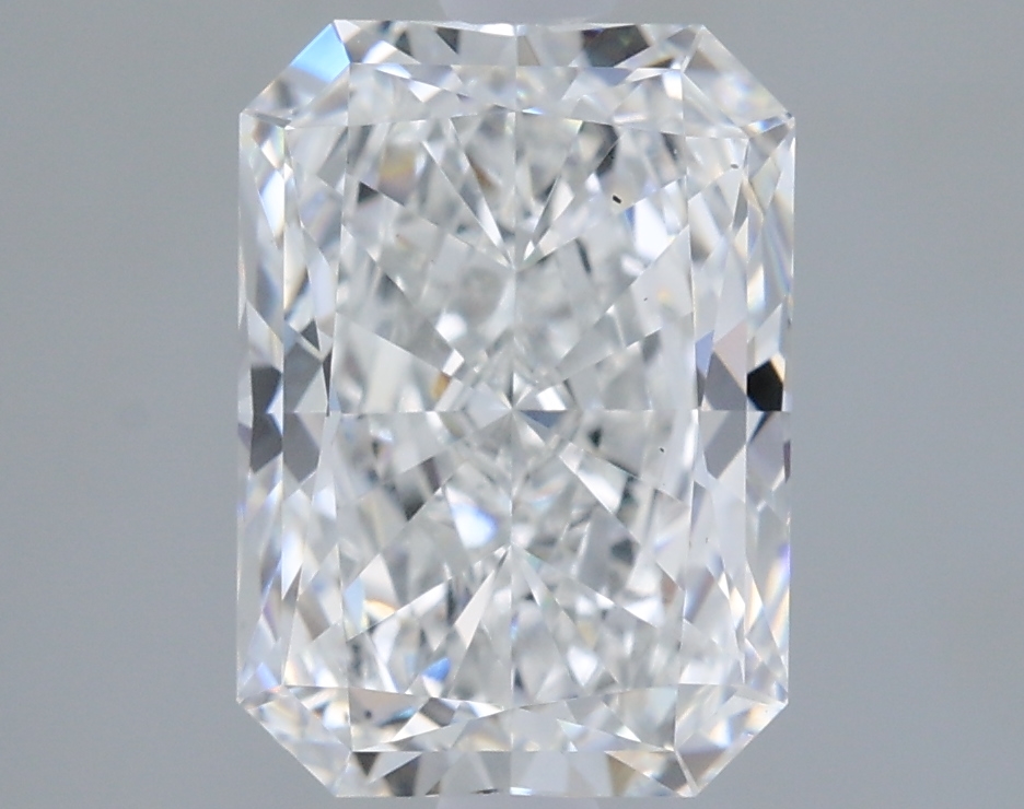 2.08 carat e VS2 EX Cut IGI radiant diamond