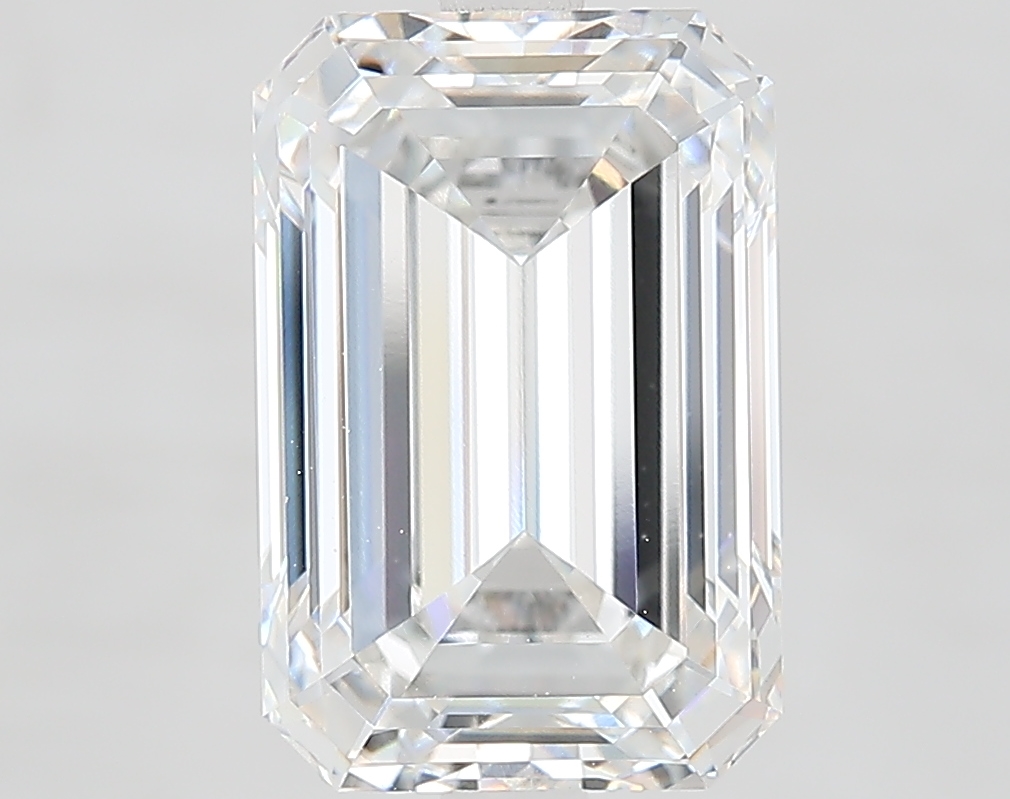 Emerald cut 4.62ct F VVS2