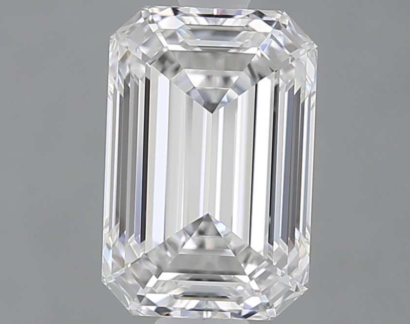 1.57 ct. emerald Lab Grown Diamond front image