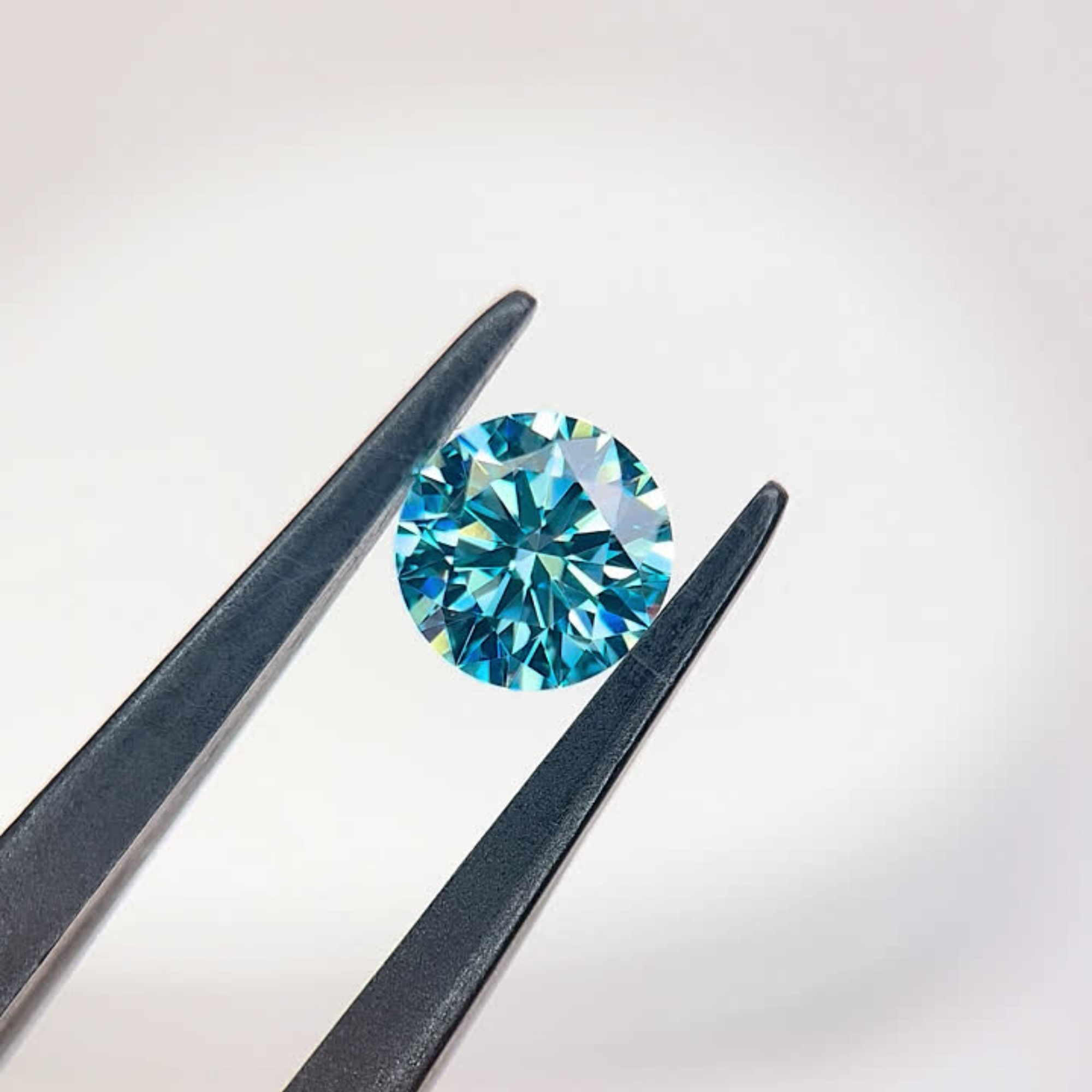 1.49ct Round Fancy Vivid Blue VVS1 IGI