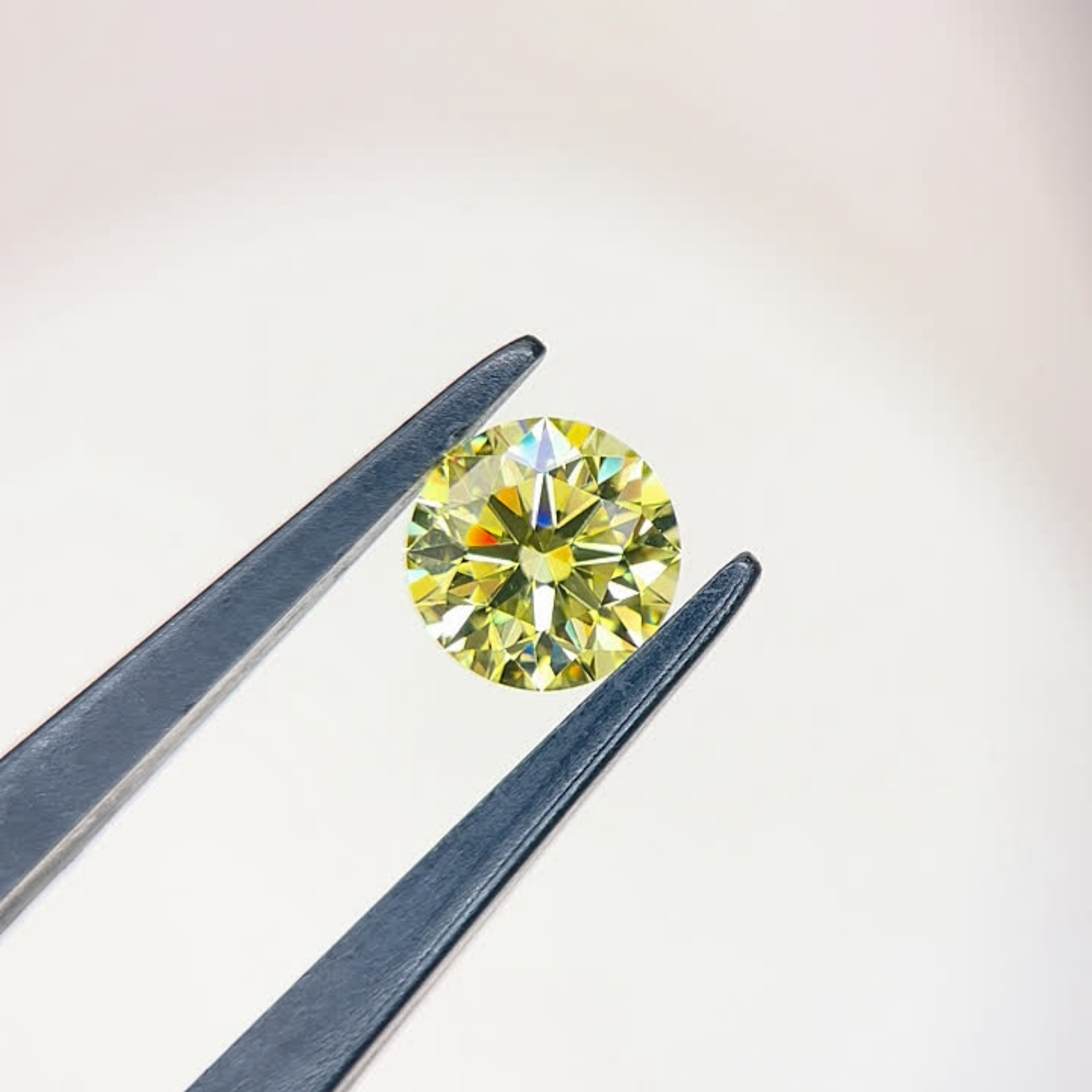 1.49ct Round Fancy Intense Yellow VVS2 IGI
