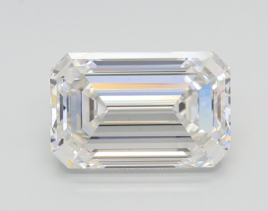 3.04ct Emerald · E · VS2 · IGI