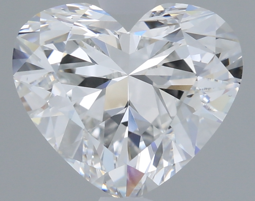 2.08 carat e VS1 EX Cut IGI heart diamond