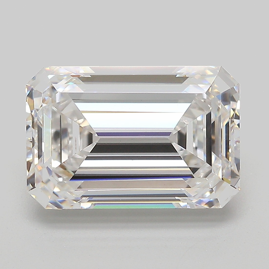 5.51ct Emerald · D · VVS2 · IGI
