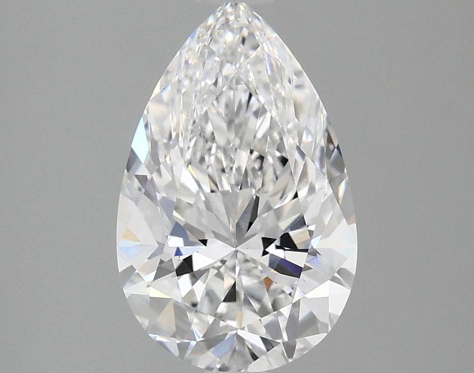 3.81ct Pear E VVS2 IGI