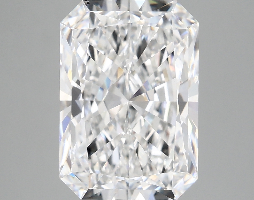 4.19ct Radiant D VS2 IGI