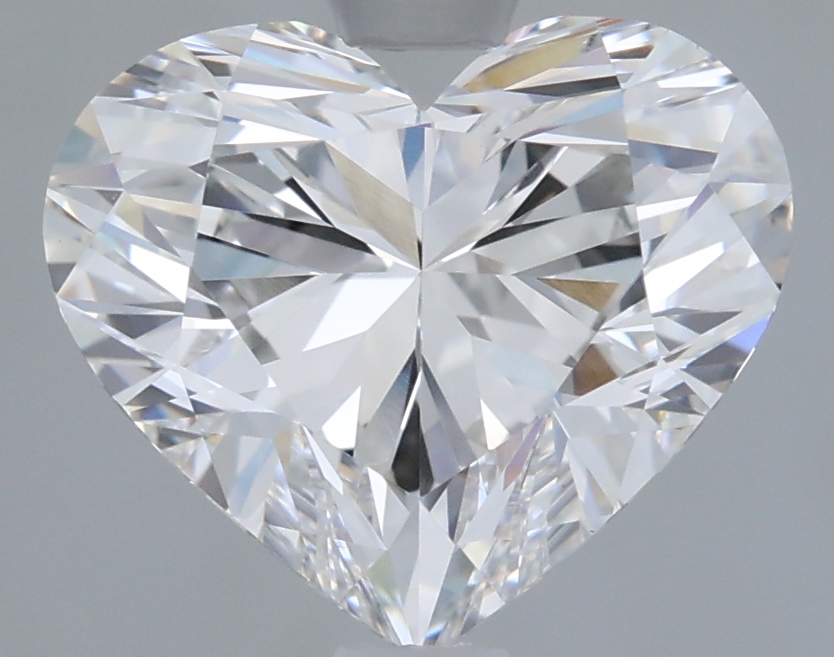 2.06 carat e VVS2 EX Cut IGI heart diamond