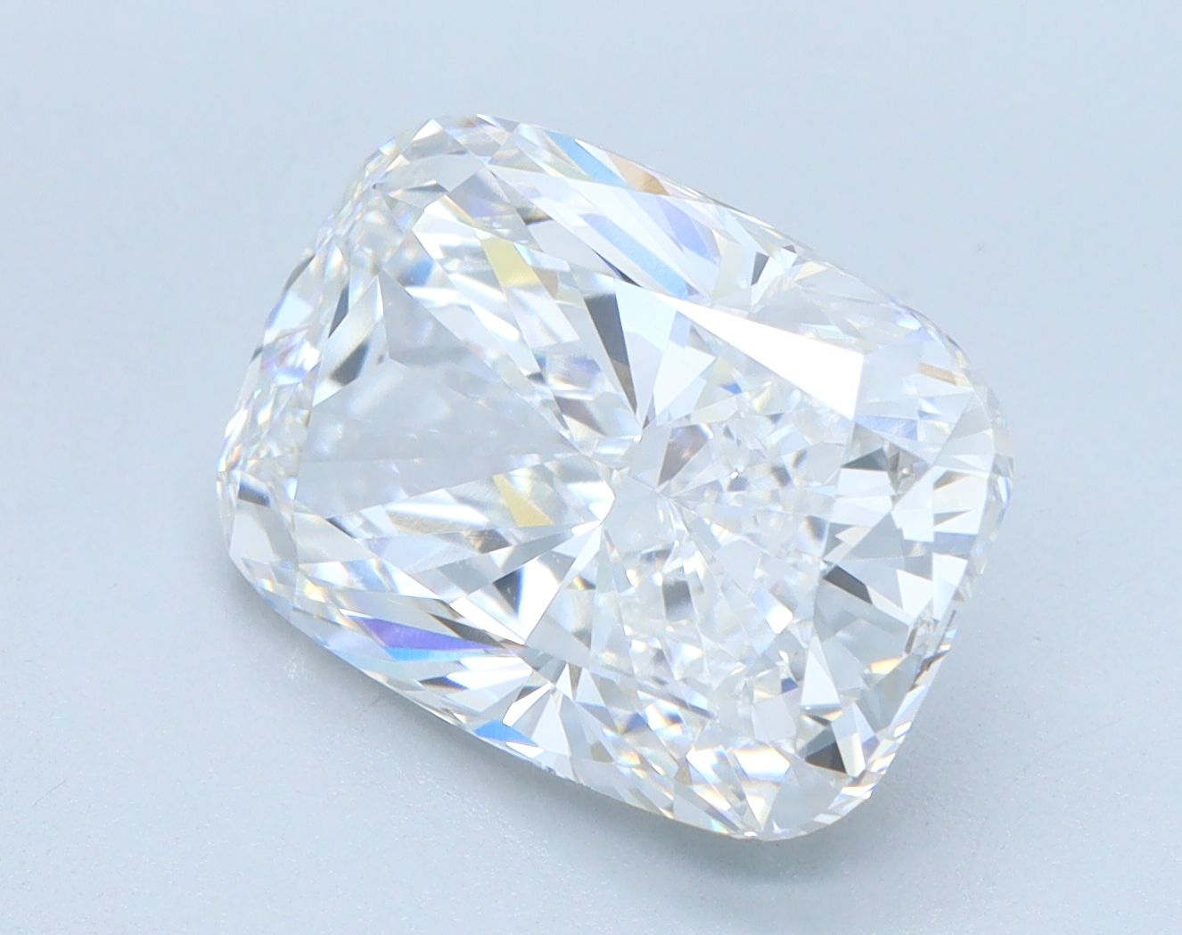 Cushion 4.07ct E VVS1