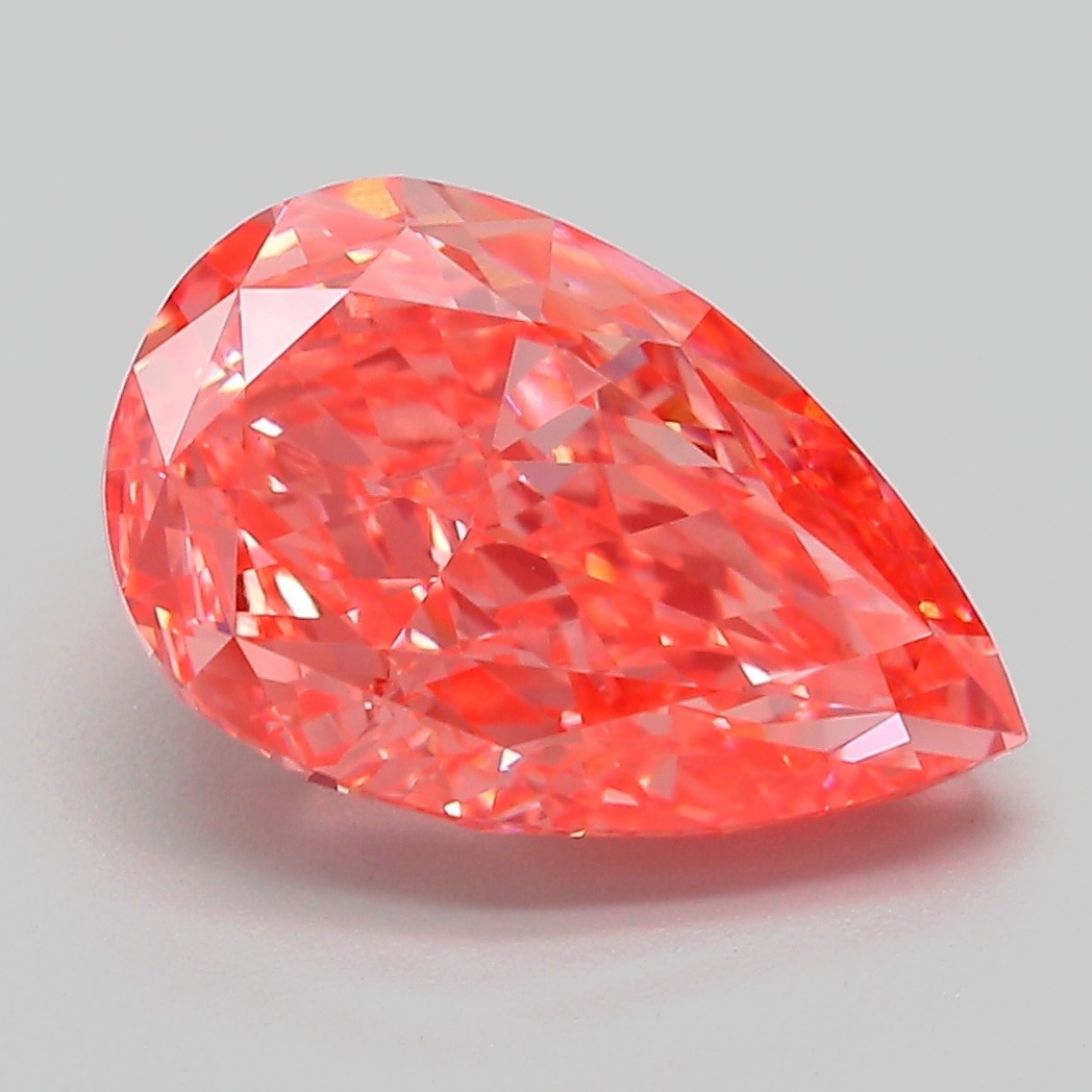 Pear 4.21ct Fancy Vivid Pink VVS2