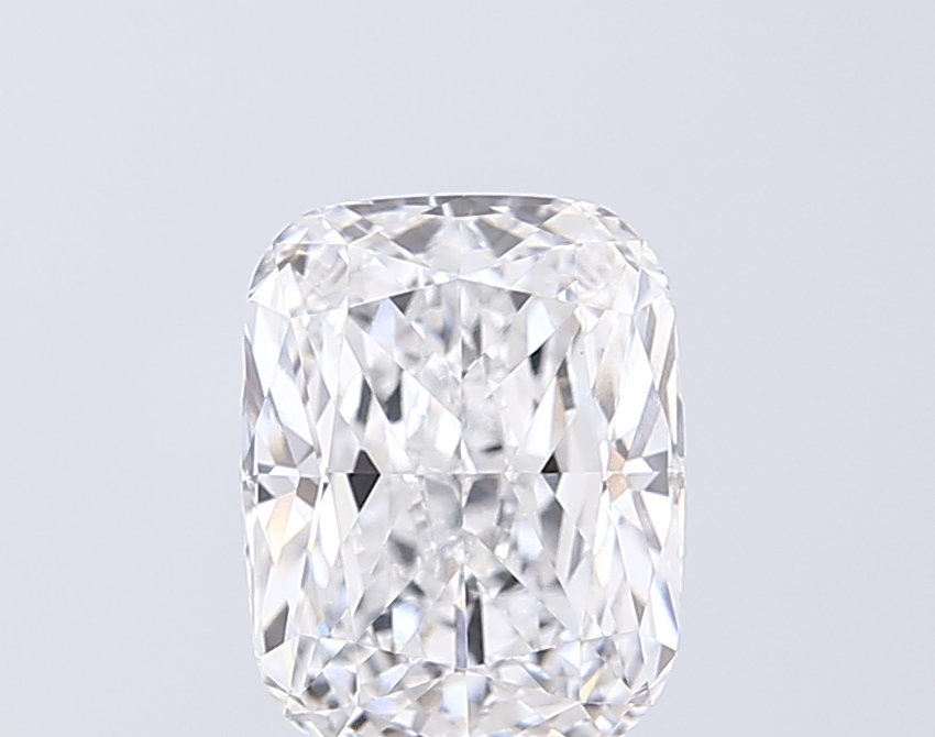 2.6ct Cushion · D · VVS2 · IGI