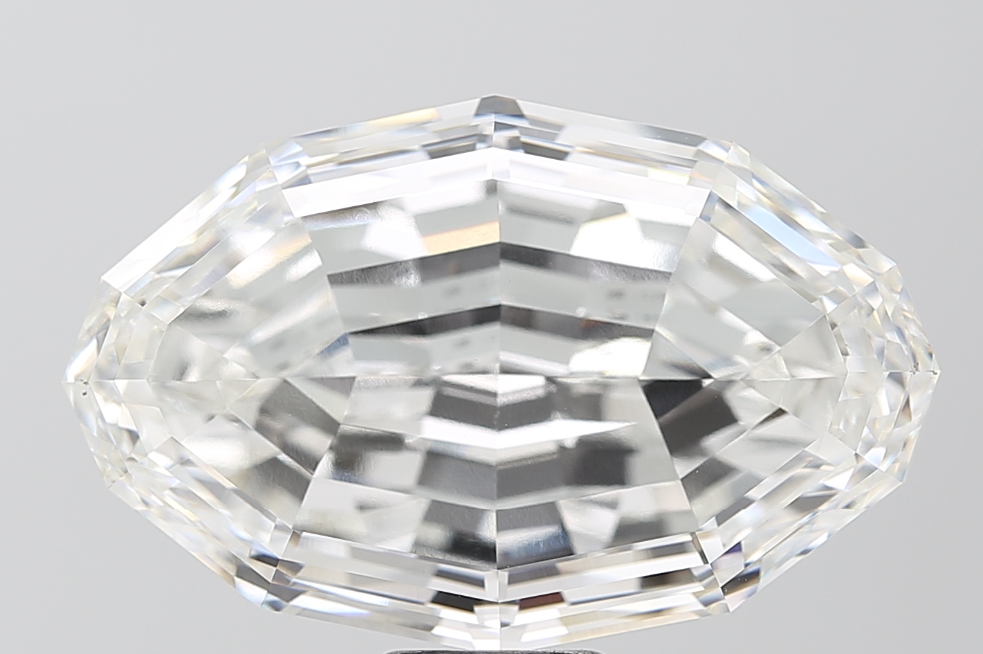 Oval Step 21ct F VVS2