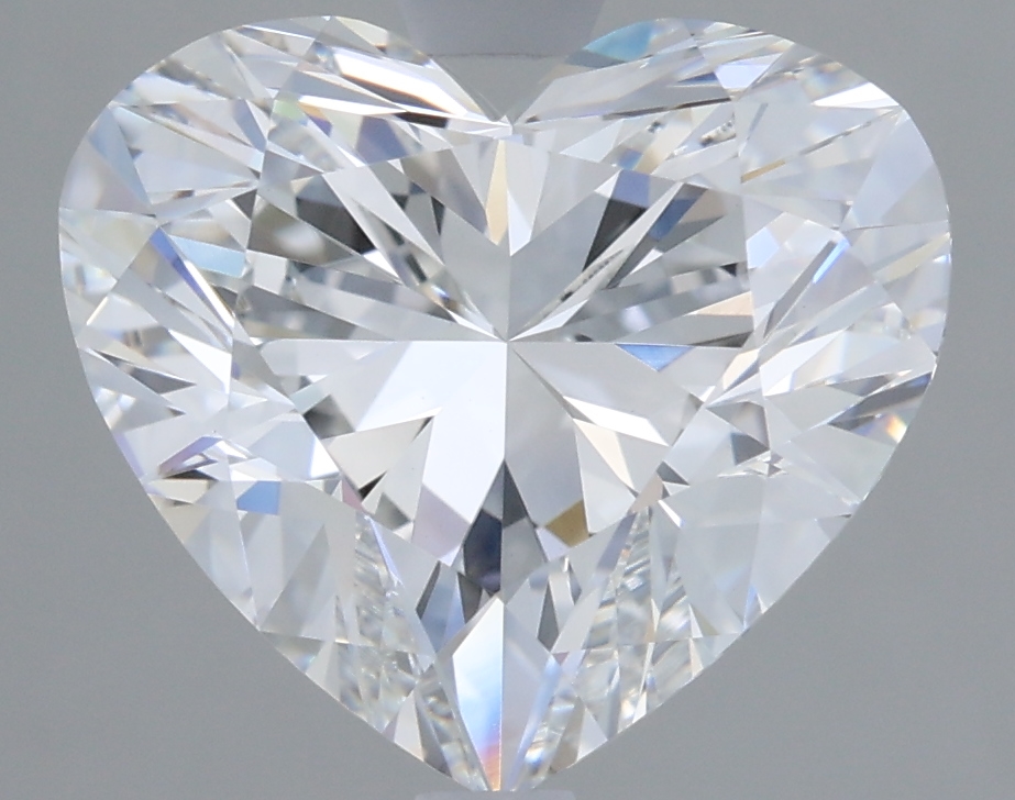 3.08 carat e VVS2 EX Cut IGI heart diamond