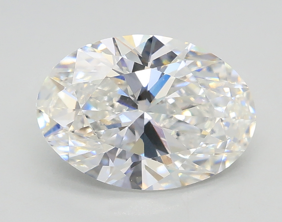 2 carat e VVS2 EX Cut IGI oval diamond