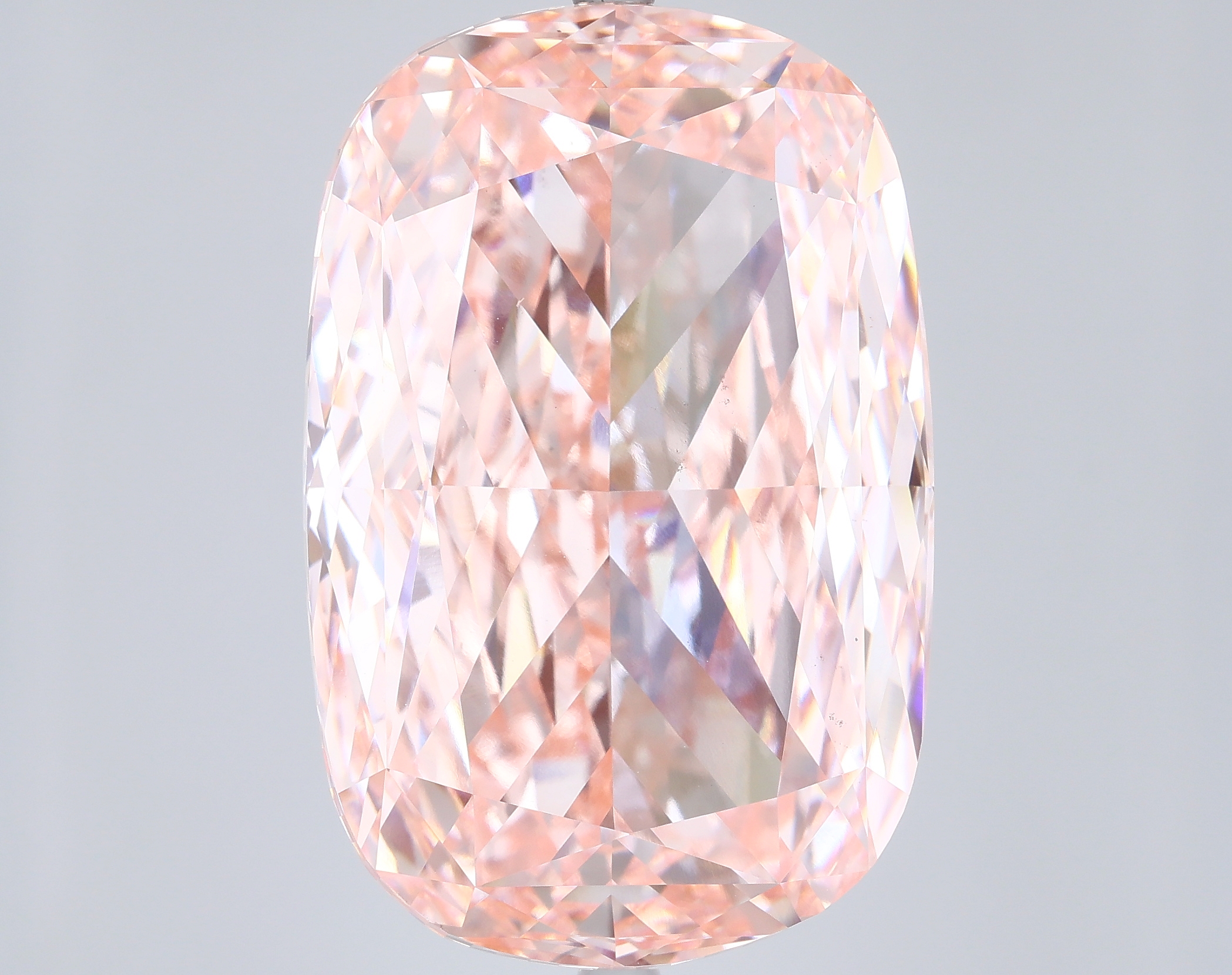 Cushion 33.1ct Fancy Vivid Pink VS1
