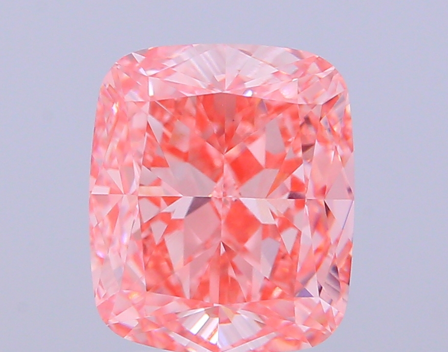 Cushion 5.04ct Fancy Vivid Pink VS1