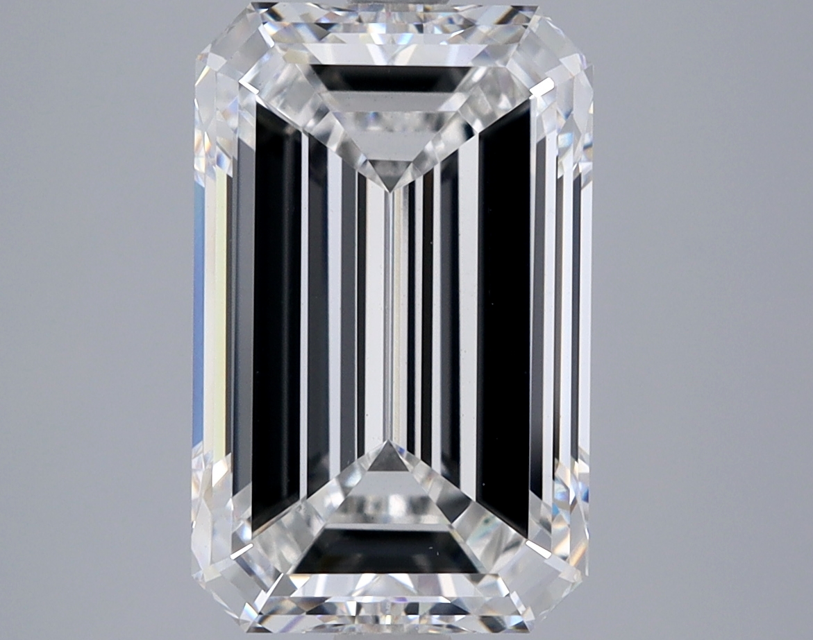 5.01 ct. emerald Lab Grown Diamond front image