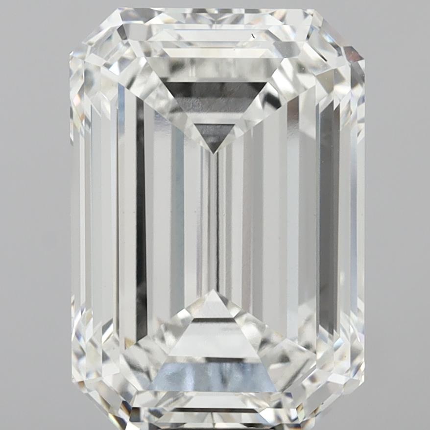 Emerald cut 18ct F VVS2