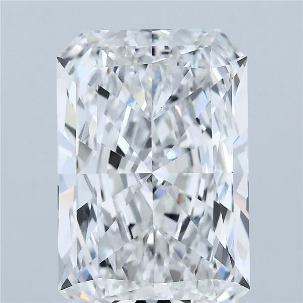 4.01 Carat Radiant Cut E VVS2 Diamond - view 1