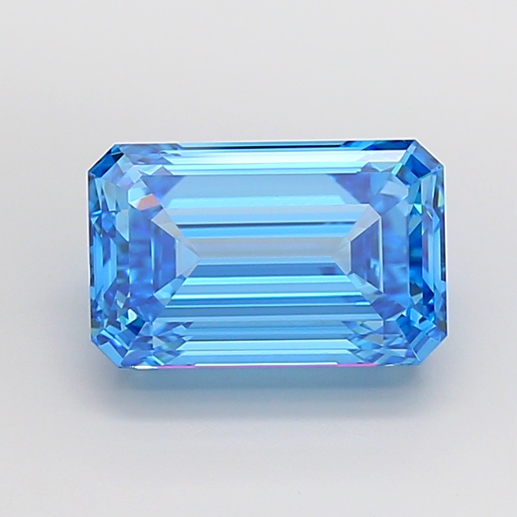 Emerald cut 5.55ct Fancy Vivid Blue VVS2