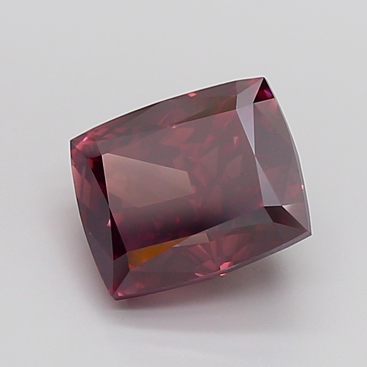 Cushion 5.52ct Fancy Vivid Pink VS1
