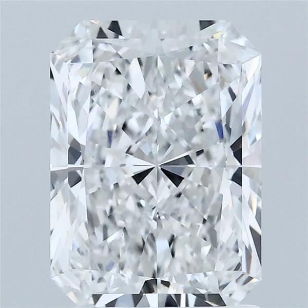 2.1 carat e VVS2 EX Cut IGI radiant diamond