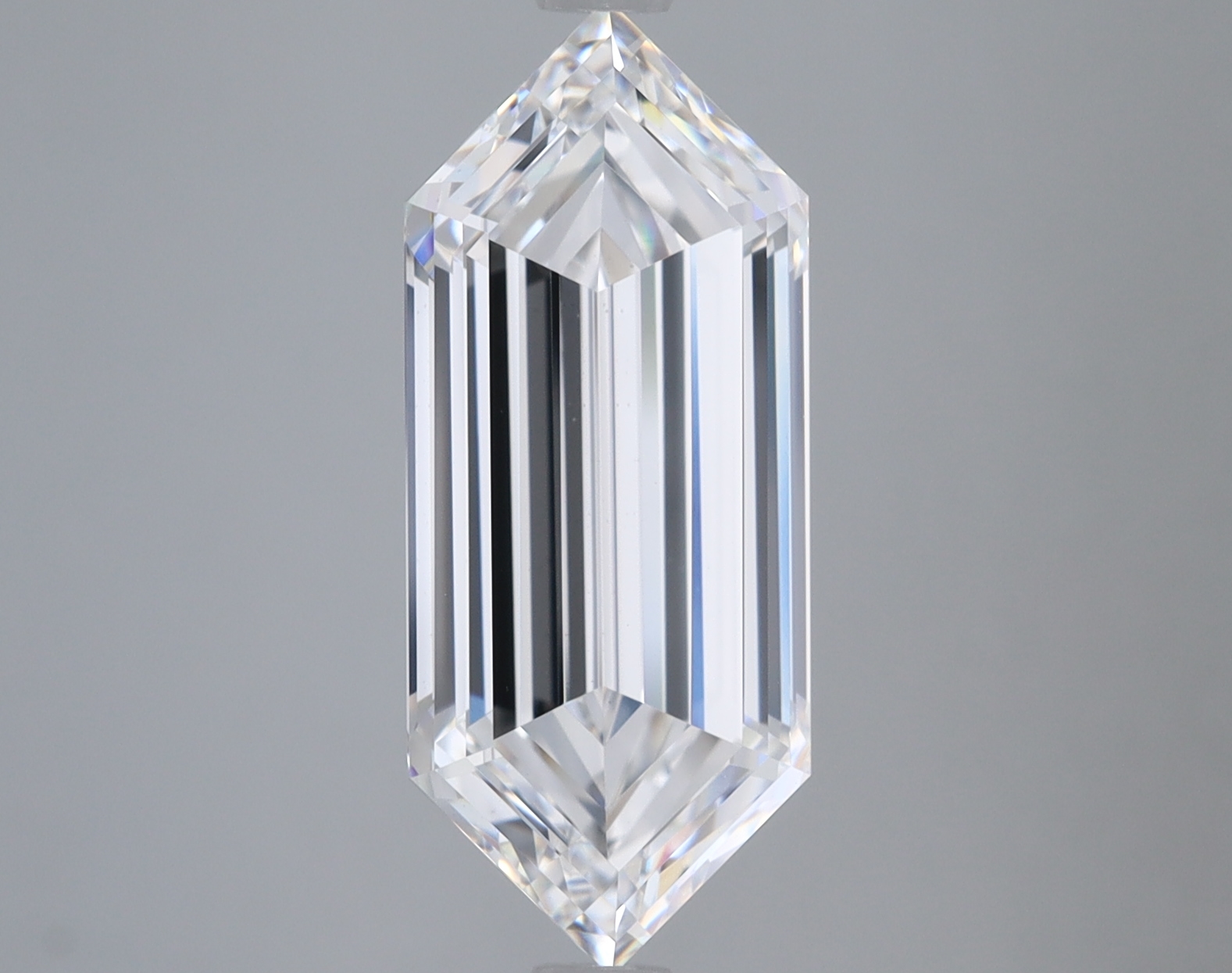 Hexagonal 5.02ct E VVS2