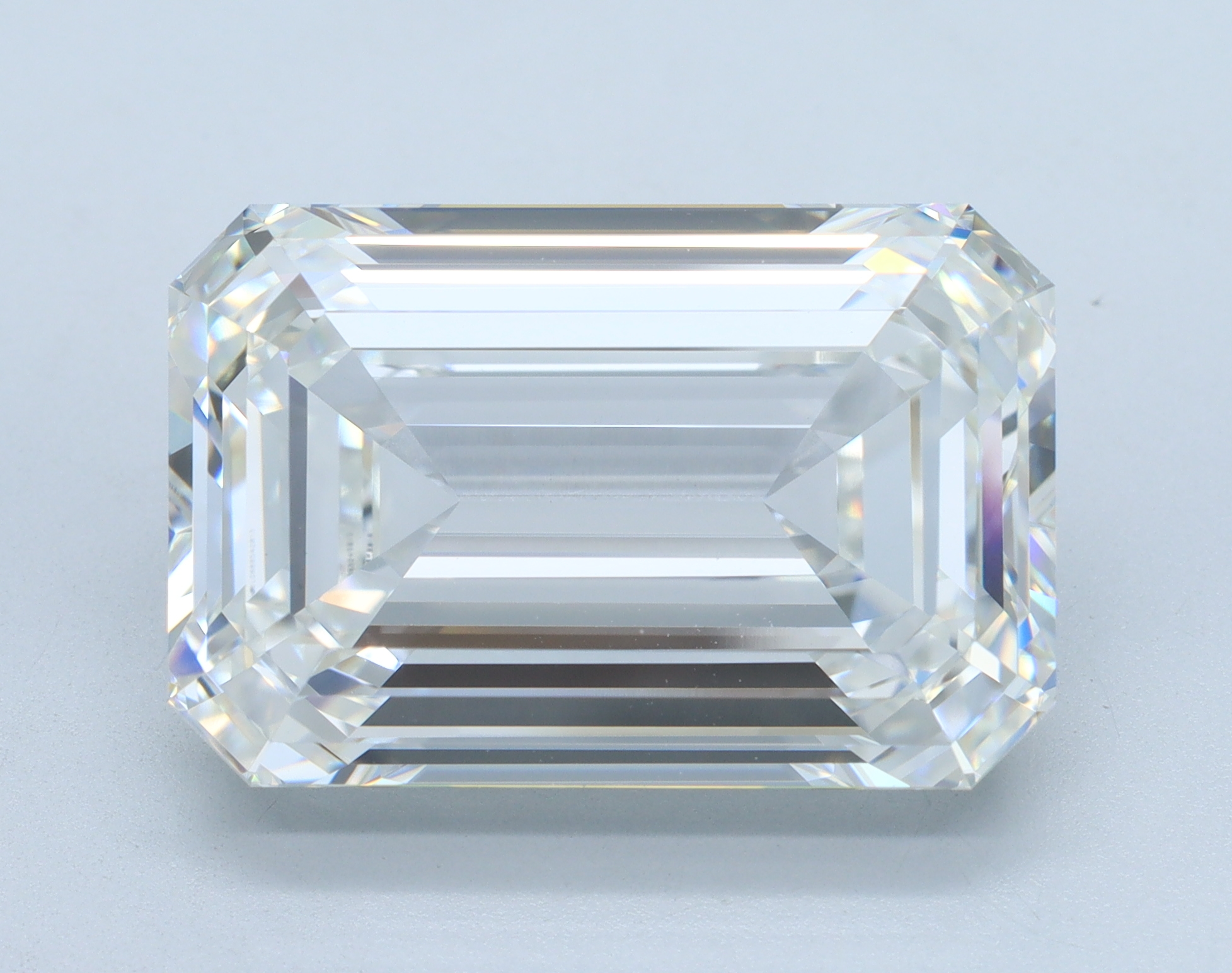 Emerald cut 15.1ct E VVS2