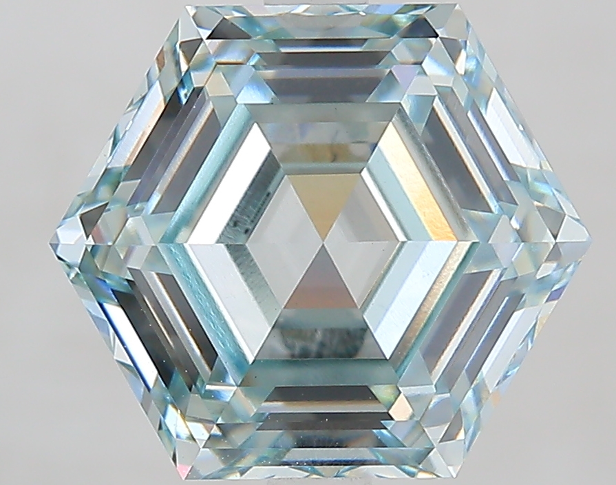 Hexagonal 4.09ct Fancy Light Bluish Green VVS2