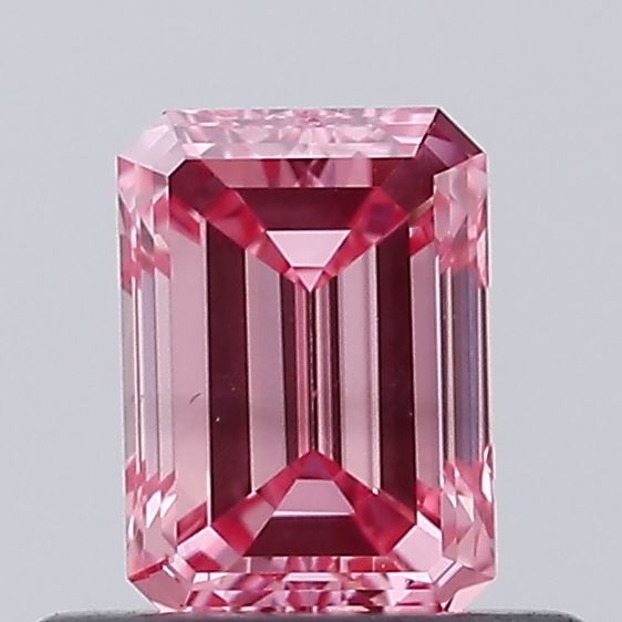 0.52ct Emerald Fancy Vivid Pink VS1
