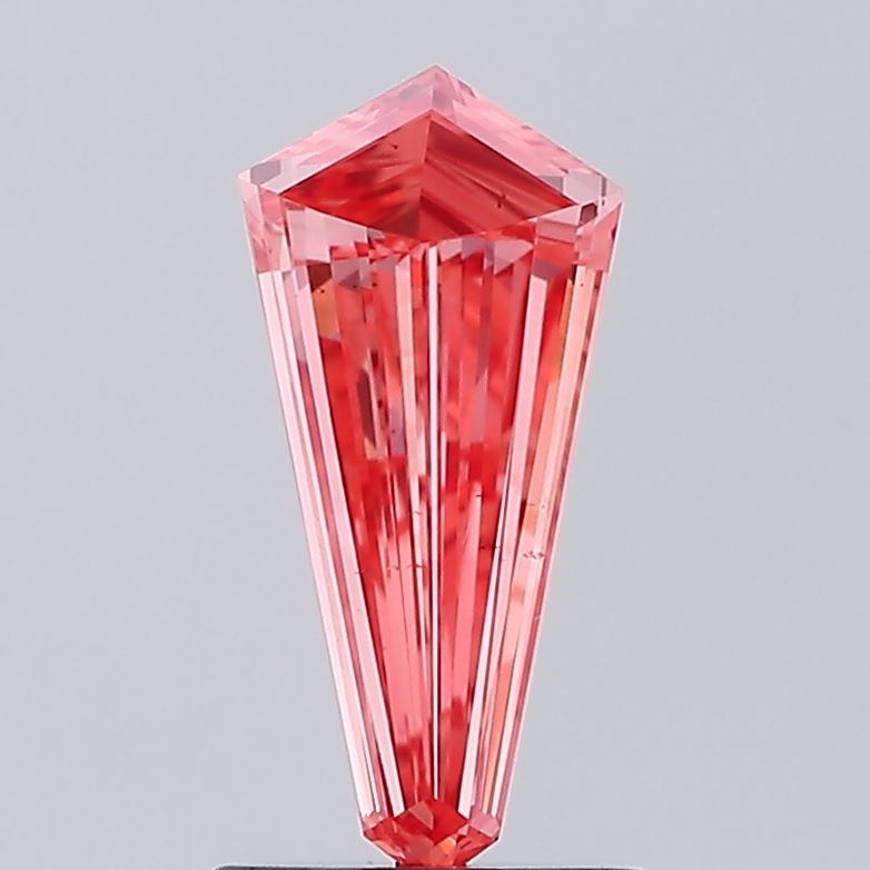 0.9ct Kite Fancy Vivid Pink VS2