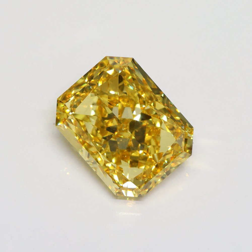 Radiant 7.50ct Fancy Vivid Yellow VS1