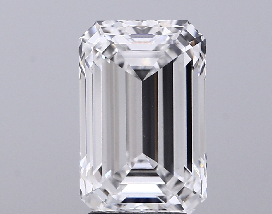 3.52ct Emerald · E · VVS2 · IGI