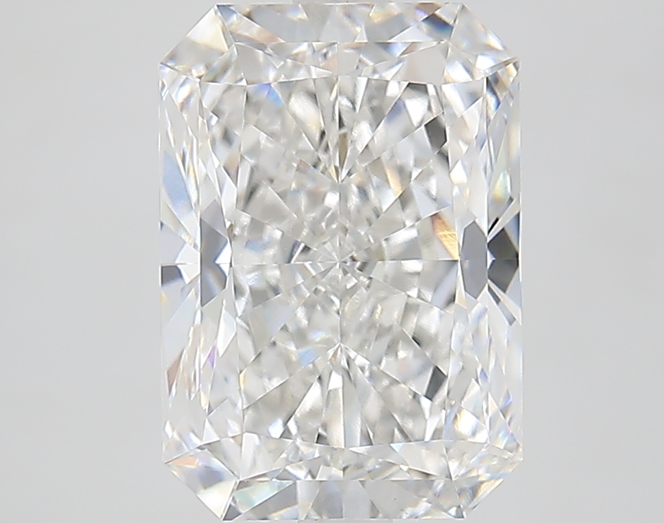 4.02ct Radiant · E · VVS2 · IGI