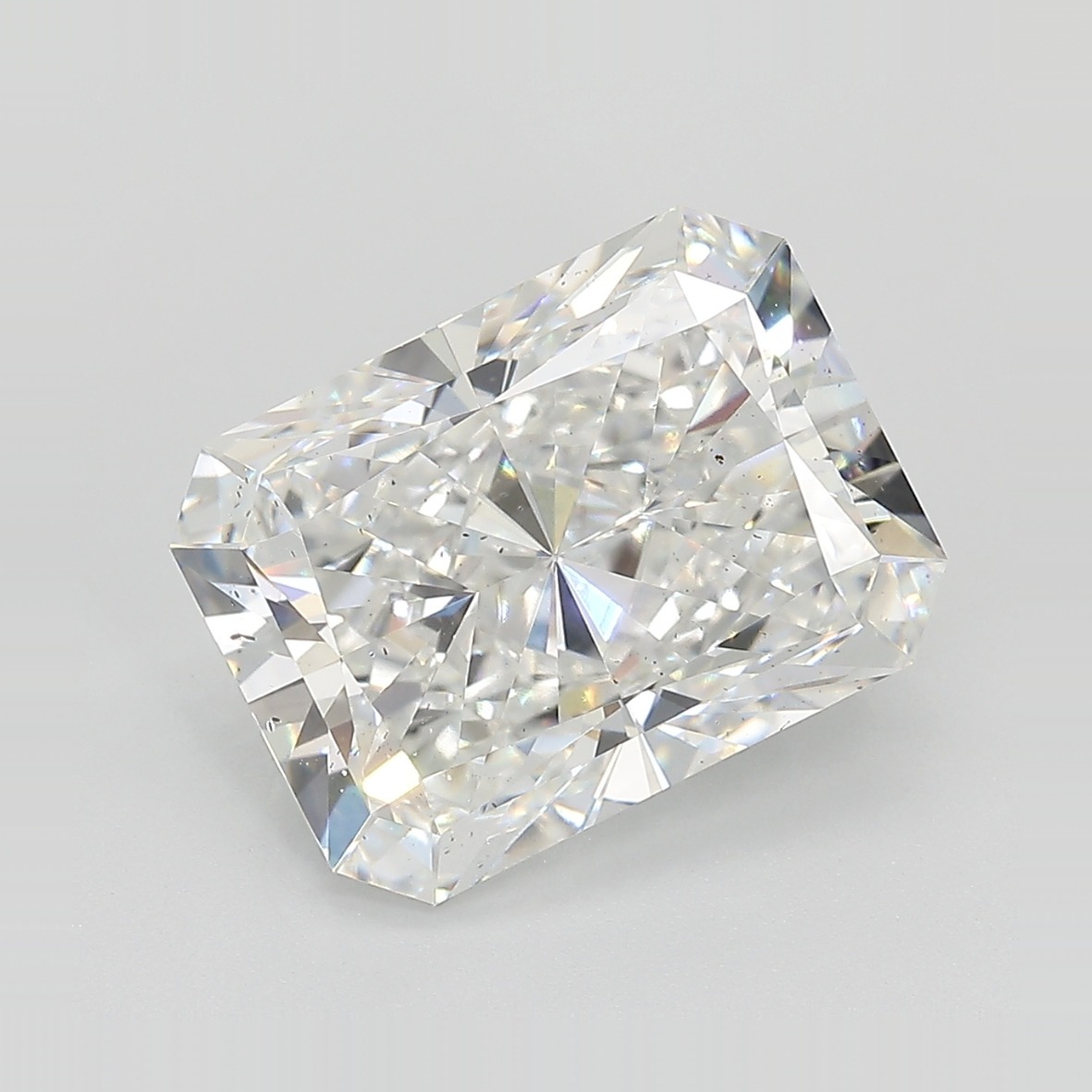 5.95ct Radiant Lab-Grown Diamond · E/SI1
