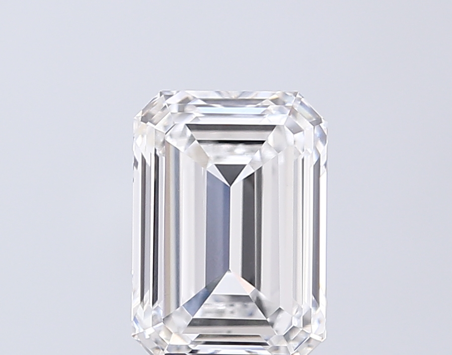 3.1ct Emerald · D · VVS2 · IGI