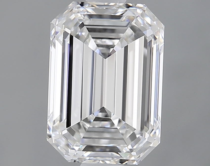 1.73 ct. emerald Lab Grown Diamond front image