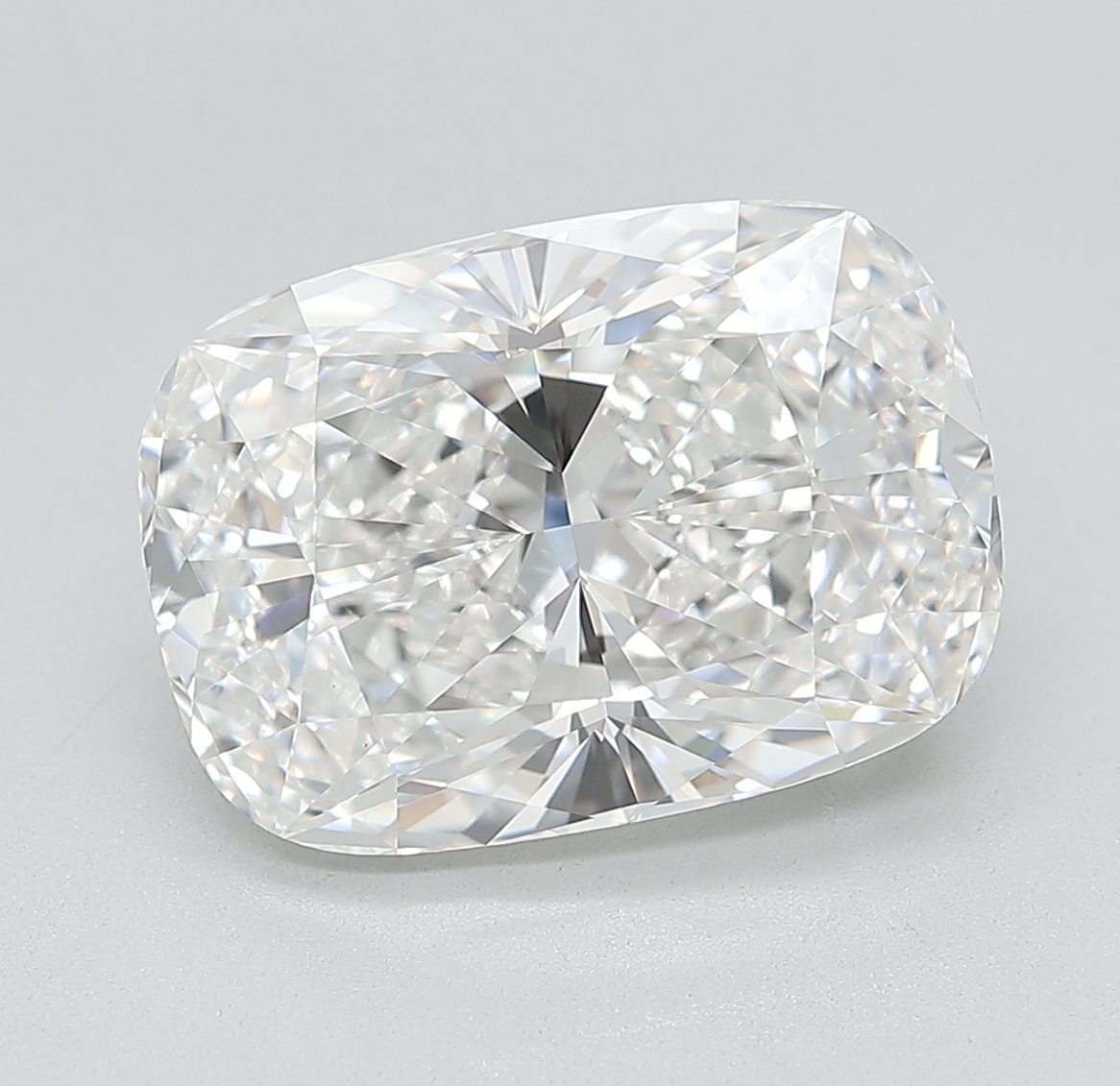 Cushion 5.50ct F VS1